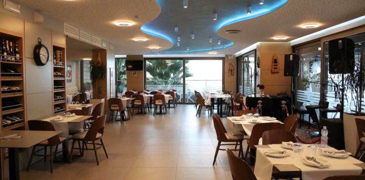 Tore puhkus pere või sõpradega Vlores, 4* hotellis DIAMOND HILL RESORT & SPA! 5