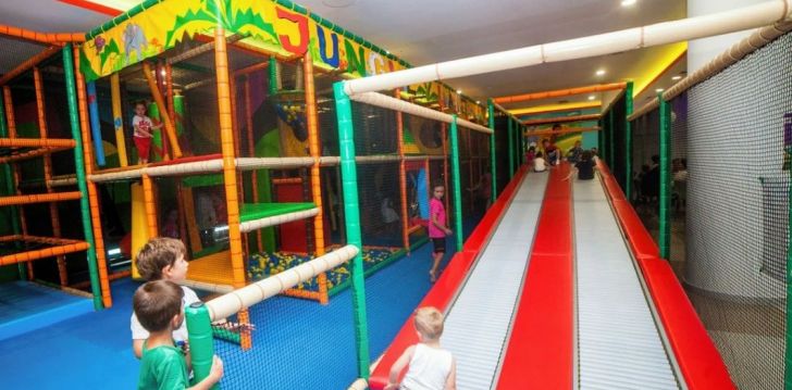 Tore puhkus pere või sõpradega Vlores, 4* hotellis DIAMOND HILL RESORT & SPA! 19