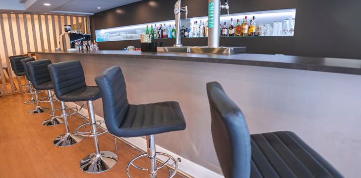 Tagasihoidlik puhkus täiskasvanutele Mallorcal, 3* hotell PLANET BLUE (ADULTS ONLY 16+)! 4