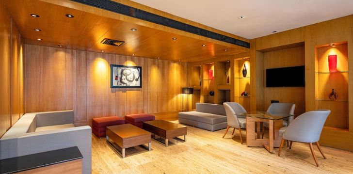 Avasta Delhit, peatu 4* hotellis Puhkus Delhis, 4* hotellis SVELTE, A MEMBER OF RADISSON INDIVIDUALS! 5