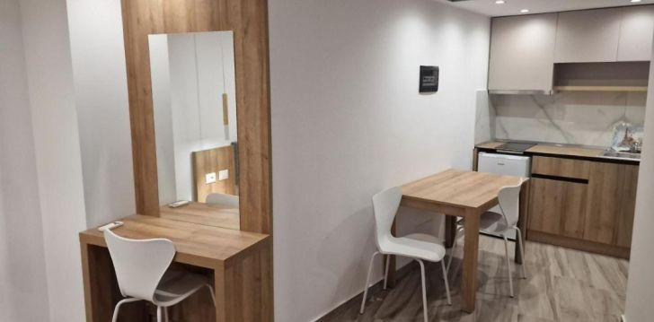 Puhkus Albaanias, Sarande kuurortis, 3* hotellis JOANNA SUITES! 17