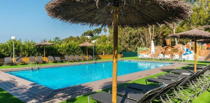 Perepuhkus Costa Bravas, 3* hotellis ELS LLORERS APARTAMENTOS! 2