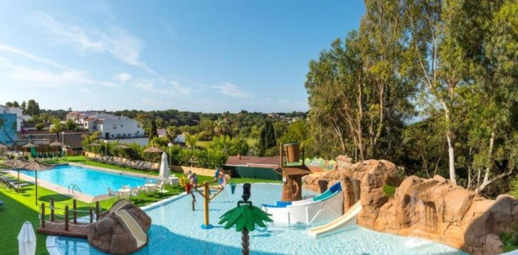 Perepuhkus Costa Bravas, 3* hotellis ELS LLORERS APARTAMENTOS! 3