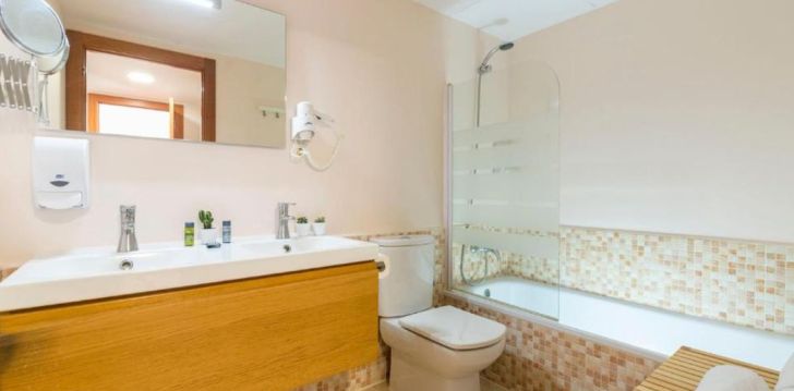 Perepuhkus Costa Bravas, 3* hotellis ELS LLORERS APARTAMENTOS! 10