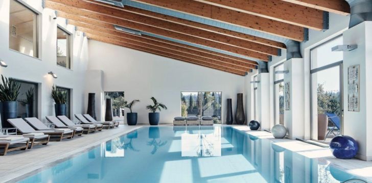 Hingematvad vaated Korful, 5* hotellis KONTOKALI BAY RESORT & SPA! 14