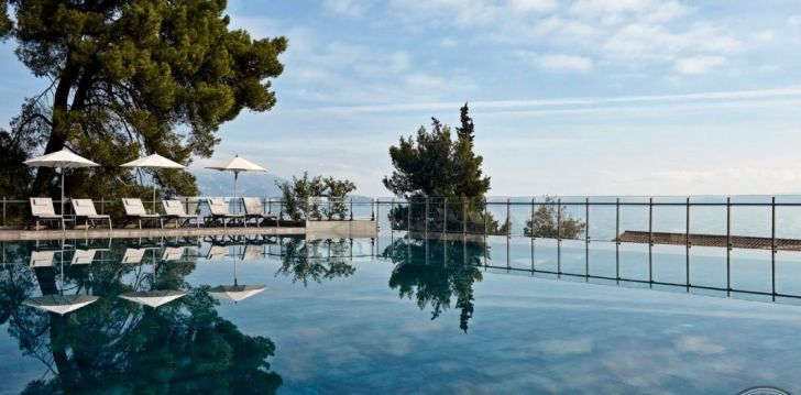 Hingematvad vaated Korful, 5* hotellis KONTOKALI BAY RESORT & SPA! 15