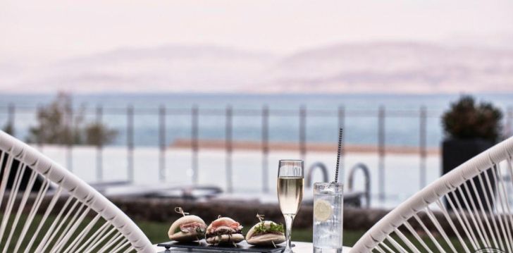 Hingematvad vaated Korful, 5* hotellis KONTOKALI BAY RESORT & SPA! 27