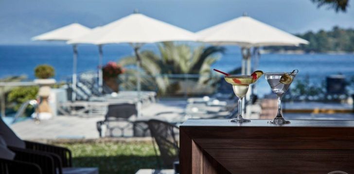 Hingematvad vaated Korful, 5* hotellis KONTOKALI BAY RESORT & SPA! 28