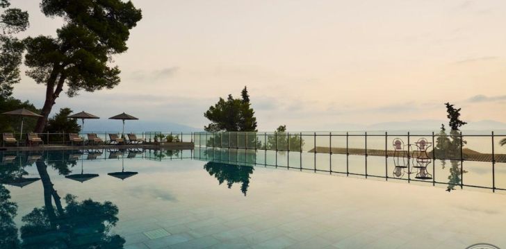 Hingematvad vaated Korful, 5* hotellis KONTOKALI BAY RESORT & SPA! 55