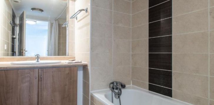 Kaunis Lõuna-Prantsusmaa ja 3* hotell LE CRYSTAL, Nizzas! 11