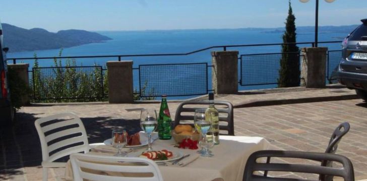 Kaunite vaadetega puhkus Garda järve ääres, 3* hotellis RESIDENCE LA ROTONDA! 10
