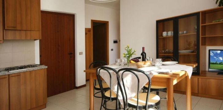 Kaunite vaadetega puhkus Garda järve ääres, 3* hotellis RESIDENCE LA ROTONDA! 21