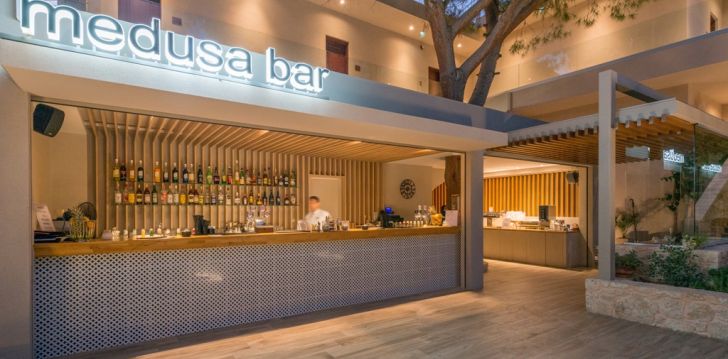 Perepuhkus Kreetal, hubases 4* hotellis CACTUS BEACH HOTEL & BUNGALOWS! 26