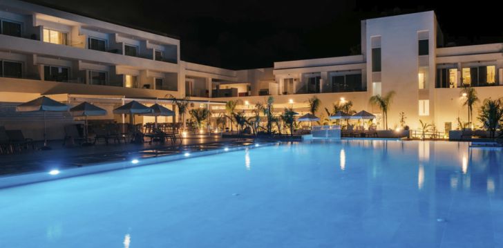 Elav Ayia Napa kuurort ja puhkus 4* hotellis ABACUS SUITES! 6