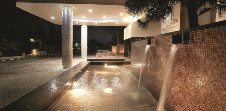 Mereäärne puhkus Ayia Napal, 5* hotellis ADAMS BEACH HOTEL! 5