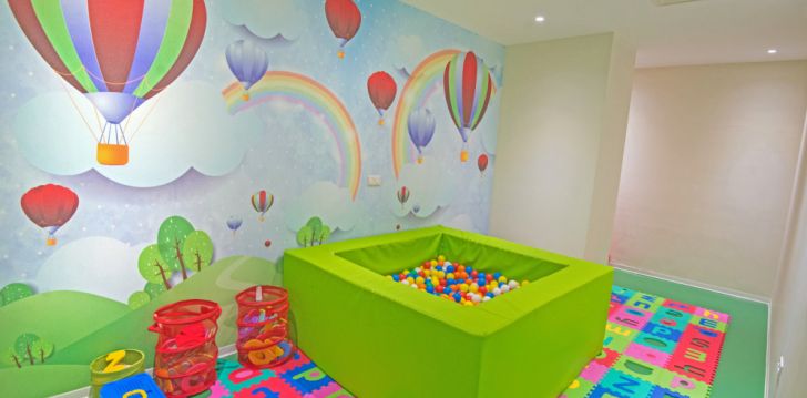 Mereäärne puhkus Ayia Napal, 5* hotellis ADAMS BEACH HOTEL! 26
