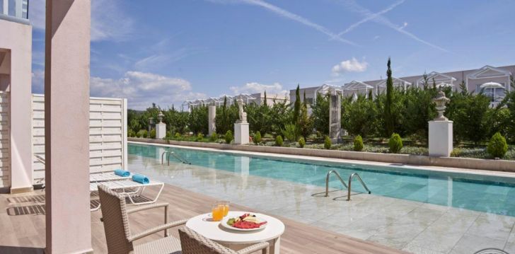Kaunis Korfu ja puhkus 5* hotellis SANDY VILLAS RESORT! 63