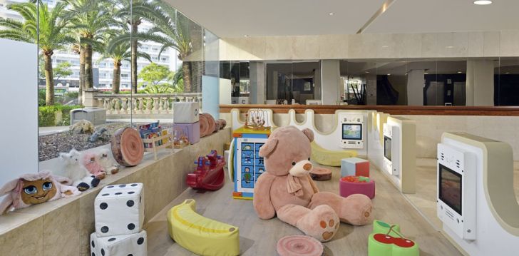 Tore perepuhkus Mallorcal, 4* hotellis SOL BARBADOS! 11
