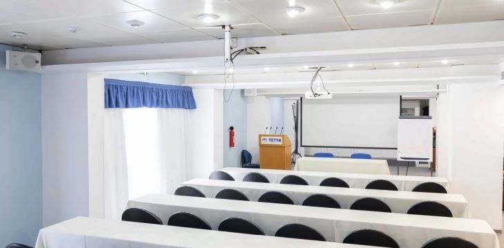 Merevaadetega puhkus Küprosel, 3* hotellis TETYK HOTEL & SUITES! 16
