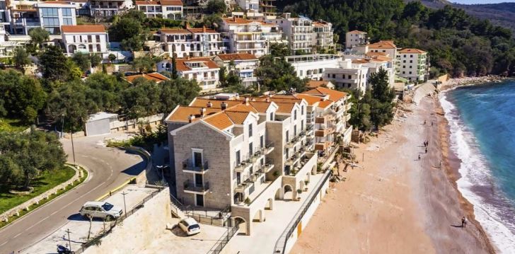 Reis Montenegrosse, peatu 5* hotellis CALIFORNIA HOTEL (ADULTS ONLY 12+)! 1