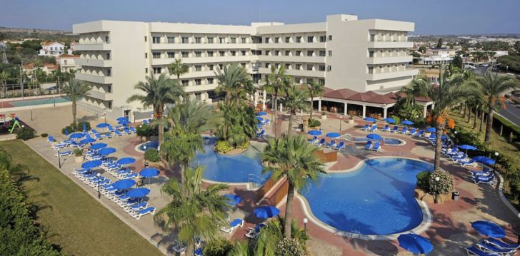 Avasta Ayia Napat, peatu 3* hotellis NISSIANA HOTEL & BUNGALOWS! 2