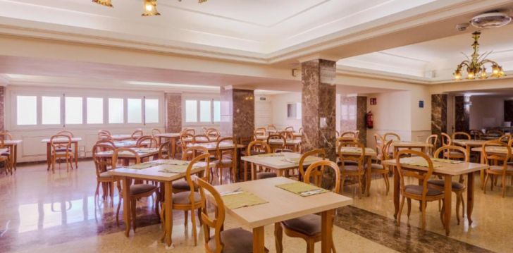 Rannalähedane puhkus Mallorcal, 3* hotellis APARTAMENTOS LA SANTA MARIA! 33