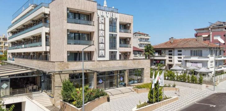 Avasta Burgast ja peatu mugavalt 4* hotellis CINEMA! 16