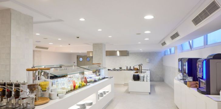 Ökonoomne puhkus Hispaanias, Mallorcal, 3* hotellis AHOI! URBAN BEACH! 22