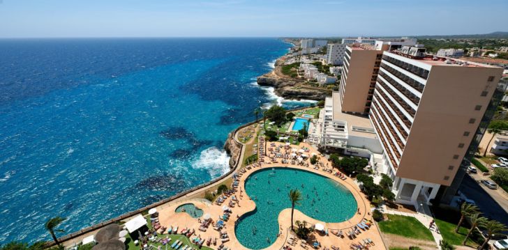 Kaunite merevaadetega puhkus Mallorcal, 4* hotellis ALUA CALAS DE MALLORCA RESORT! 1