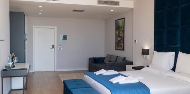 Kaunis Saranda kuurort ja 3* hotell BLUE SKY! 3