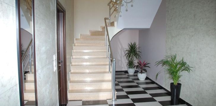 Kaunid vaated ja mugav puhkus Sarandas, 3* hotellis HOTEL KEOS! 8
