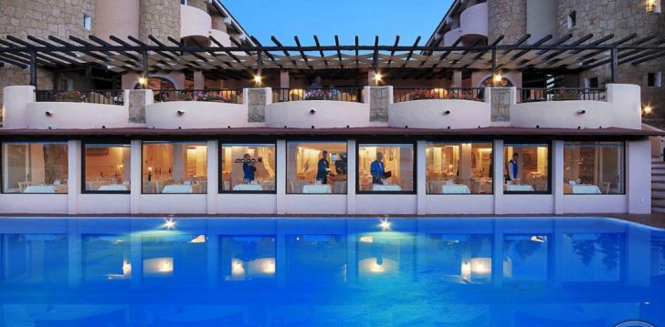 Puhkus Sardiinias, 4* hotellis GRAND HOTEL SMERALDO BEACH! 28