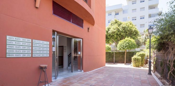 Puhkus Hispaanias, 3* hotellis ILUNION MIRAMAR, Costa del Solis! 30