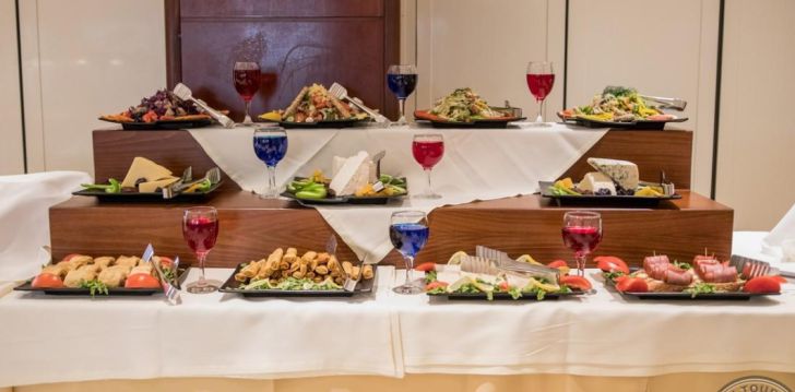 Linnapuhkus Rhodosel, 3* hotell MANOUSOS CITY HOTEL! 16