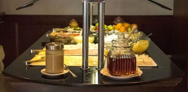 Linnapuhkus Rhodosel, 3* hotell MANOUSOS CITY HOTEL! 18