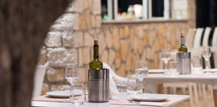 Mõnus puhkus Korfu saarel, 3* hotellis THE ELEONAS BOHOTEL! 26