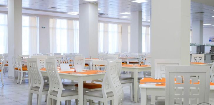 Puhkus Burgases, hea hinna ja kvaliteedi suhtega 3* hotellis HOTEL GARDEN NEVIS! 24