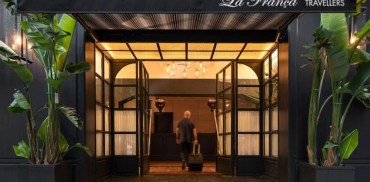 Linnapuhkus Barcelonasse, peatu 2* hotellis LA FRANCA TRAVELLERS (ADULTS ONLY)! 1