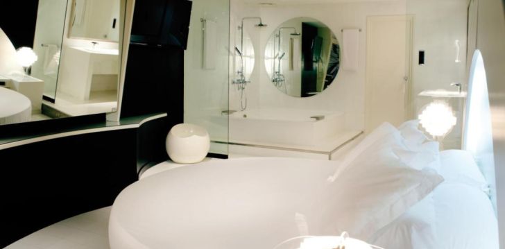 Linnapuhkus Barcelonasse, peatu 2* hotellis LA FRANCA TRAVELLERS (ADULTS ONLY)! 14