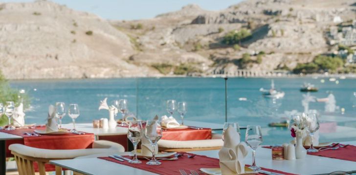 Reis Rhodosele, puhka lõbusalt 5* hotellis LINDOS ROYAL RESORT! 24