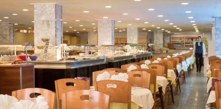 Ökonoomne puhkus Costa Braval, 4* hotellis H TOP ROYAL STAR LLORET! 27
