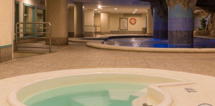 Ökonoomne puhkus Costa Braval, 4* hotellis H TOP ROYAL STAR LLORET! 29