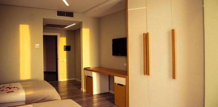 Lihtne puhkus Albaanias, 4* hotellis BOLOGNA! 7