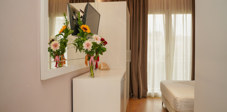 Meeldejääv reis Albaaniasse, 3* hotell HOTEL EDART! 7