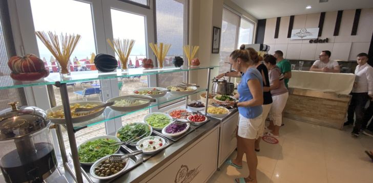Meeldejääv reis Albaaniasse, 3* hotell HOTEL EDART! 11