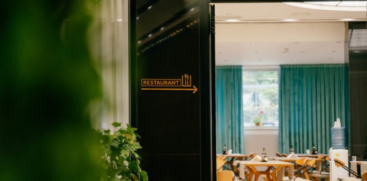 Reis Durresi, Albaaniasse, 4* hotell LEONARDO! 12