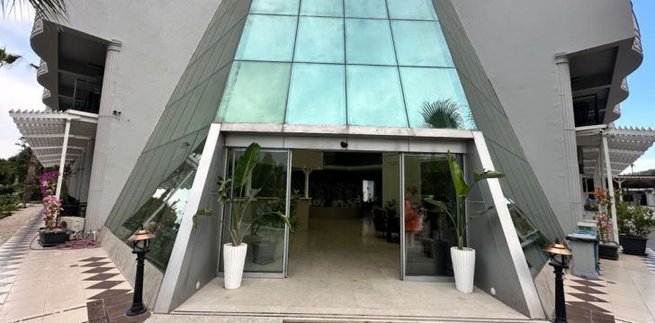 Ökonoomne puhkus Kemeris, 4* hotellis CAMYUVA LUNA HOTEL! 5