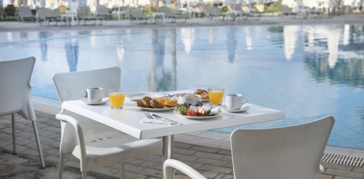 Puhkus Paphosel, 4* hotellis AKTI BEACH HOTEL & VILLAGE RESORT! 24