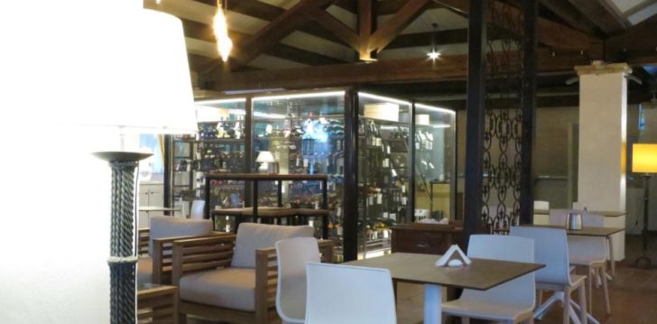 Kaunite vaadetega puhkus Sardiinias, 4* hotellis COSTA DEI FIORI! 9