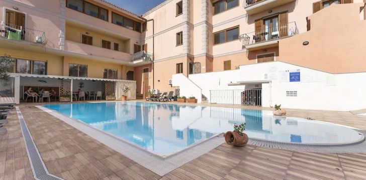 Hea hinna-kvaliteedi suhtega puhkus Sardiinias, 4* hotellis RESIDENCE CRISTAL BLU! 2